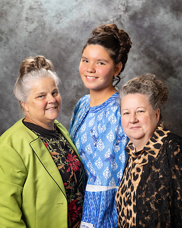 051_CampmeetingServicesPortraits